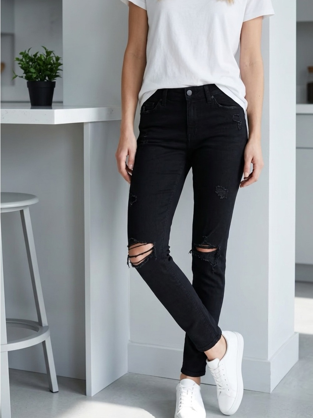 Joe's Jeans Black Skinny Jeans Sidra Distressed Teen Edgy Size 29